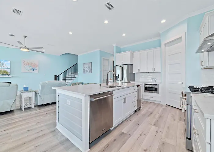 Water Oaks Lagoon House- Heated Pool Dock, Modern Waterfront * Gulf Shores