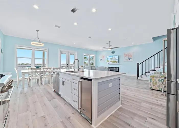 Holiday home Water Oaks Lagoon House- Heated Pool Dock, Modern Waterfront