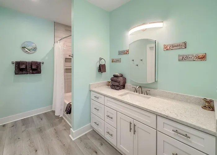 Water Oaks Lagoon House- Heated Pool Dock, Modern Waterfront * Gulf Shores
